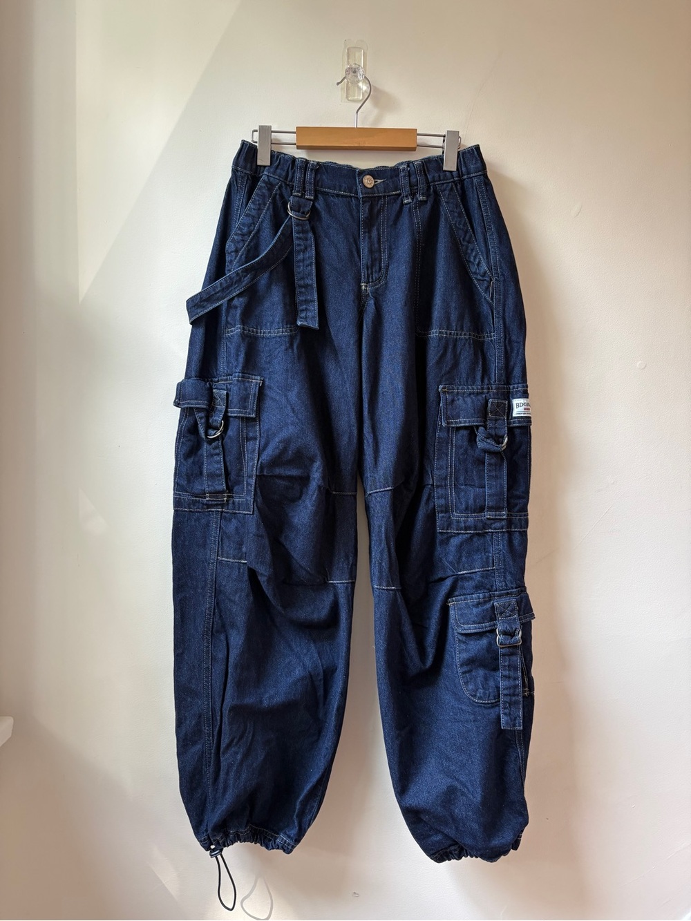 BDG Dark Blue Wide-Leg Cargo Jeans for Women - Picture 9 of 15